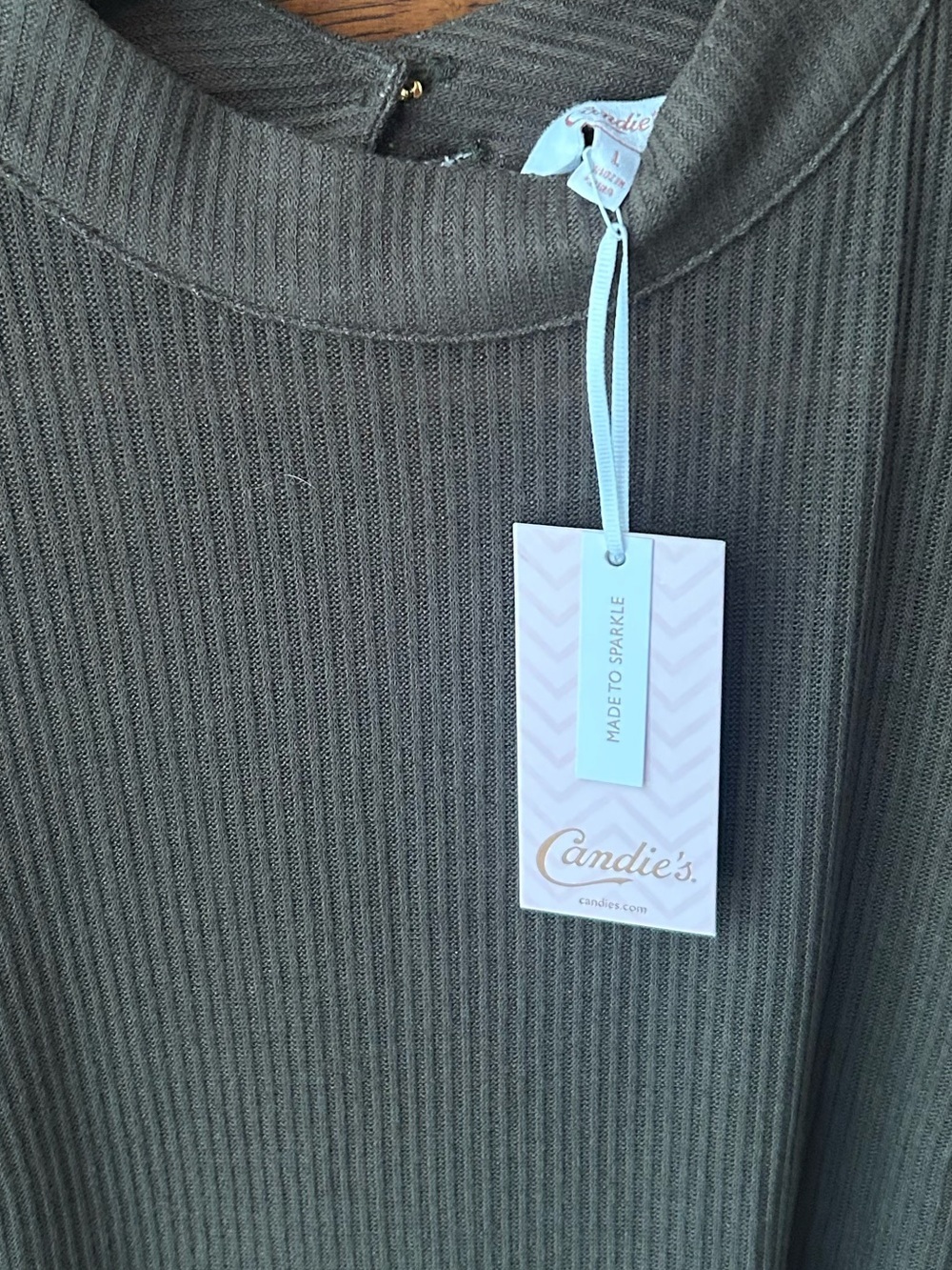 NWT-Candie's Olive Ribbed Mock Neck Sleeveless Tank-large - Picture 2 of 6